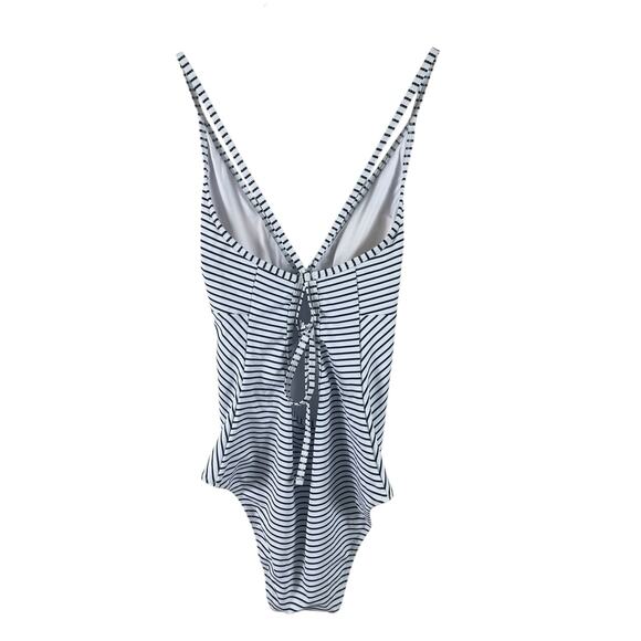 Cupshe Sz Medium Black And White Striped V-Neck One Piece Swimsuit - Picture 4 of 8